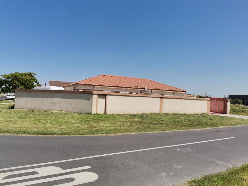 To Let 1 Bedroom Property for Rent in Forest Glade Western Cape